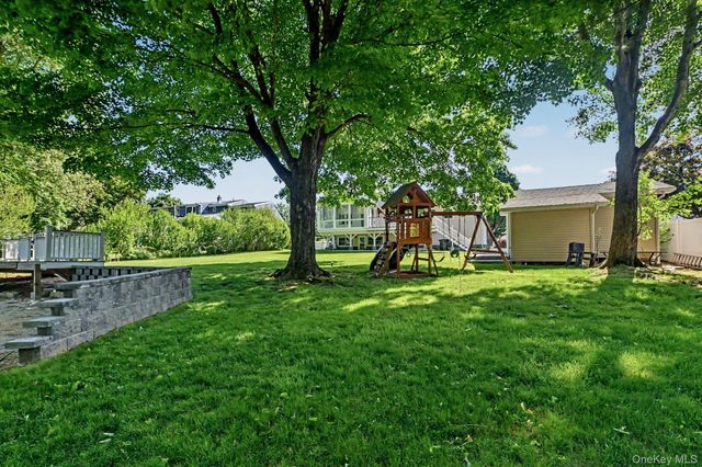 61 Friendly Road, Mahopac, NY 10541