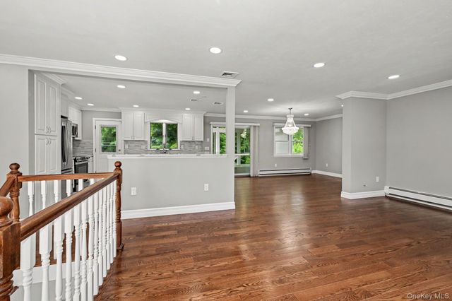 61 Friendly Road, Mahopac, NY 10541