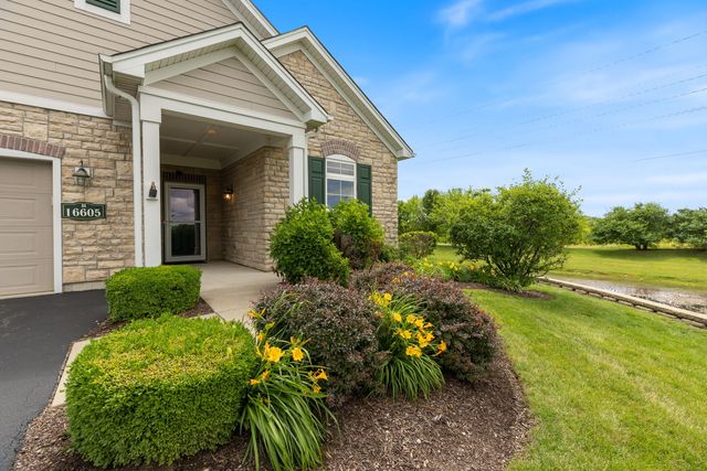 16605 S Fox Run Circle, Plainfield, IL 60586