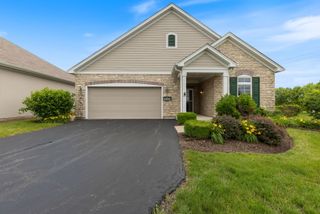 16605 S Fox Run Circle, Plainfield, IL 60586
