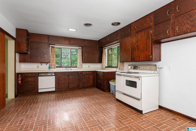 1831 ABBOTT AVENUE, Anniston, AL 36207