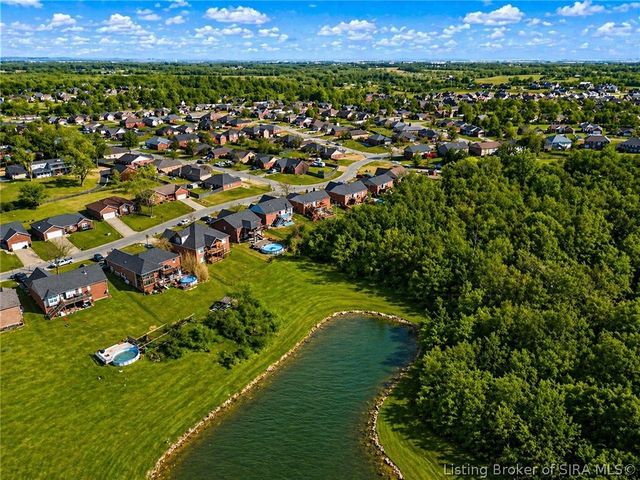 5501 Sky Ridge Road, Charlestown, IN 47111