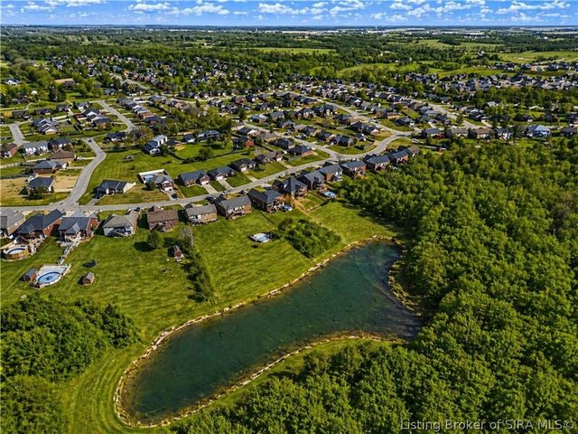 5501 Sky Ridge Road, Charlestown, IN 47111
