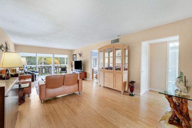 331 Tequesta Drive 213, Jupiter, FL 33469