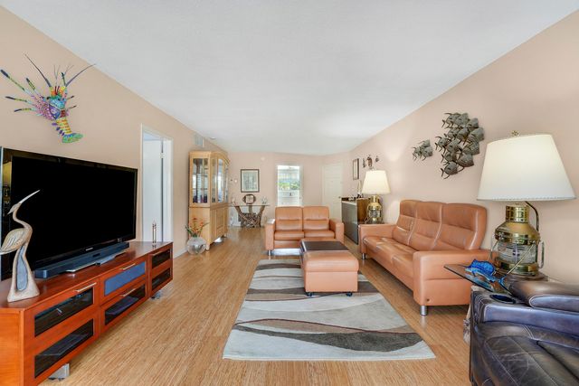 331 Tequesta Drive 213, Jupiter, FL 33469