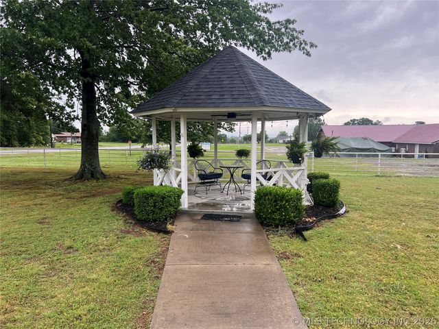 20288 E Highway 9, Stigler, OK 74462