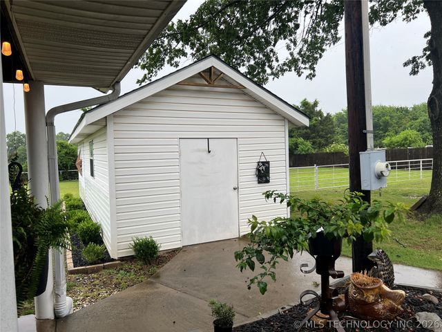 20288 E Highway 9, Stigler, OK 74462