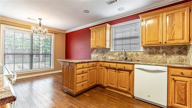 5667 Country Ridge, Fayetteville, AR 72701