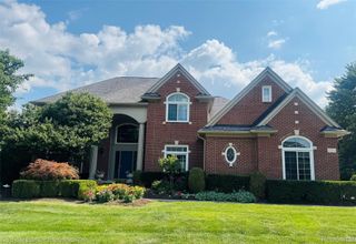 171 Millstone Drive, Troy, MI 48084