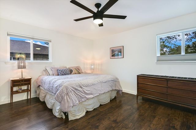 11009 Hillside Oak LN, Austin, TX 78750