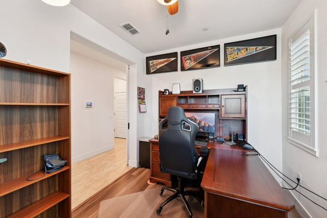 8536 Avelin Pl, El Dorado Hills, CA 95762