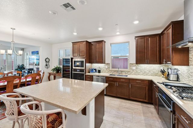 8536 Avelin Pl, El Dorado Hills, CA 95762