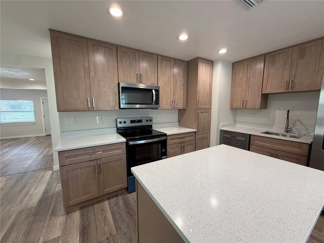 301 LESESNE STREET, Kissimmee, FL 34744