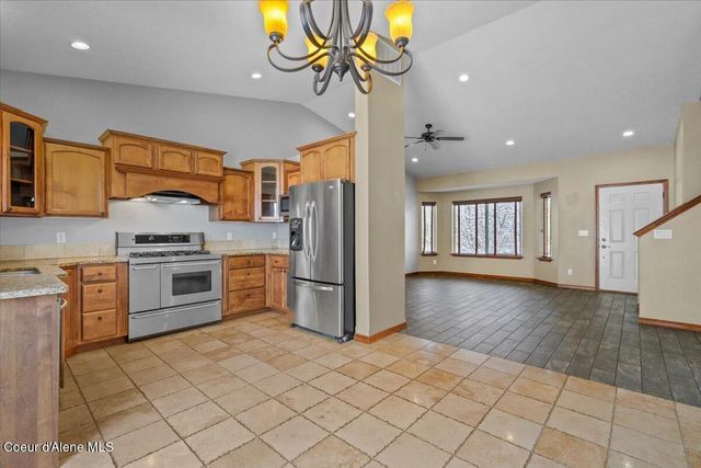 4224 N BROOKIE DR, Post Falls, ID 83854