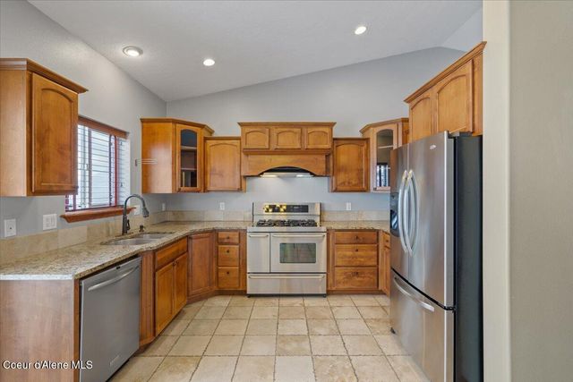 4224 N BROOKIE DR, Post Falls, ID 83854