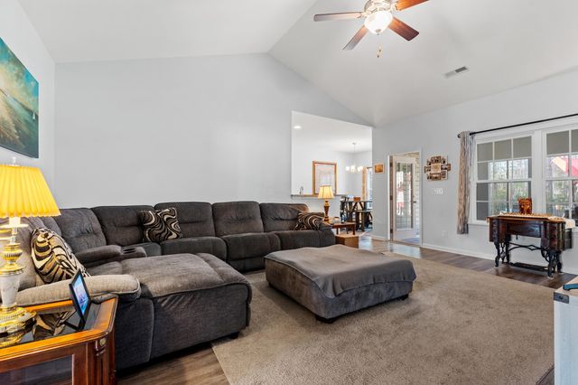 1039 Kennington Ct., Conway, SC 29526