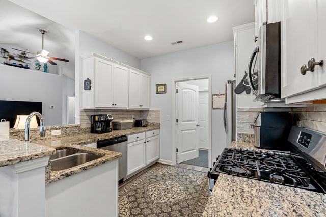 1039 Kennington Ct., Conway, SC 29526