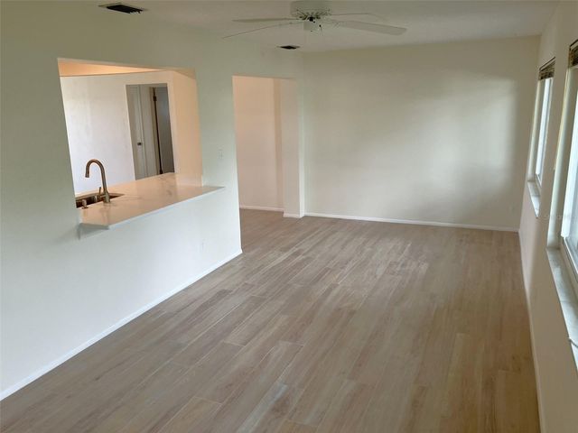 10186 45TH WAY N, Pinellas Park, FL 33782