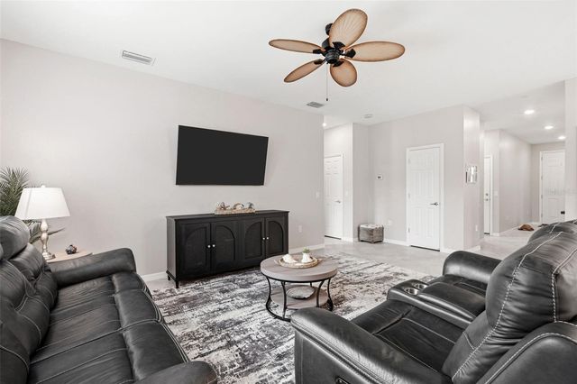 2501 SHERMAN OAK DRIVE, North Port, FL 34289