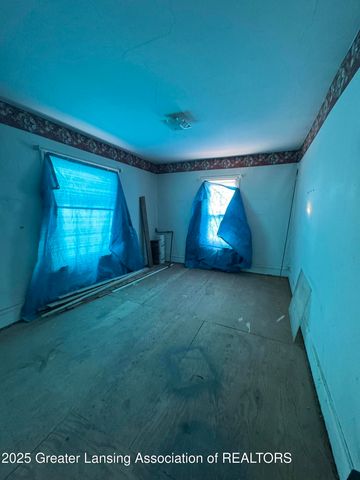 429 N Clinton Street, Charlotte, MI 48813