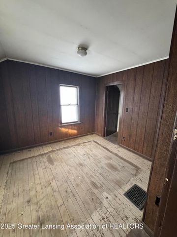 429 N Clinton Street, Charlotte, MI 48813