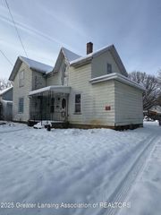 429 N Clinton Street, Charlotte, MI 48813