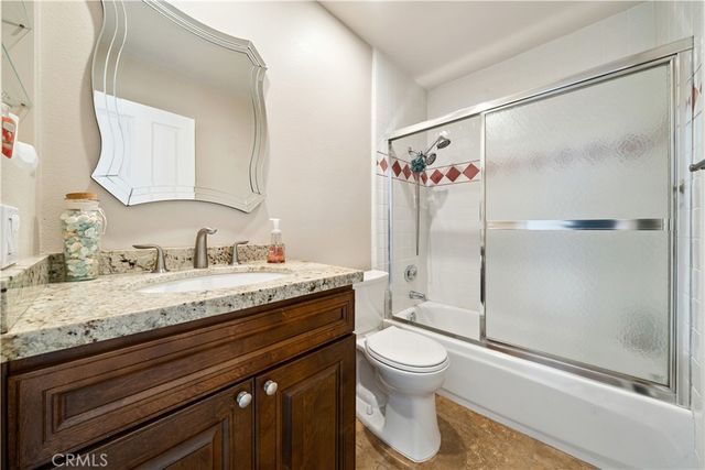 19523 Ballinger Street, Northridge, CA 91324