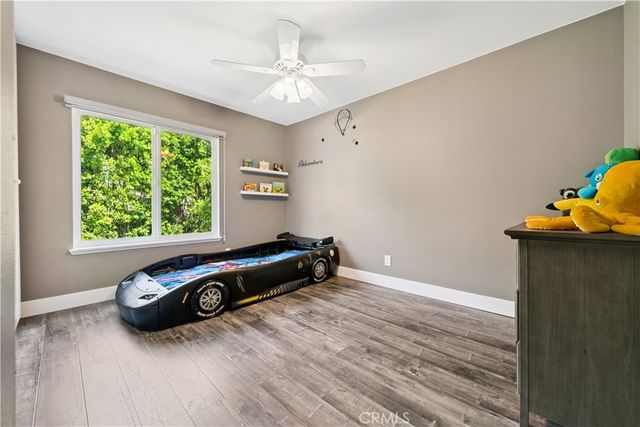 19523 Ballinger Street, Northridge, CA 91324