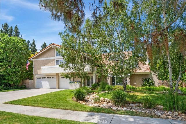 19523 Ballinger Street, Northridge, CA 91324