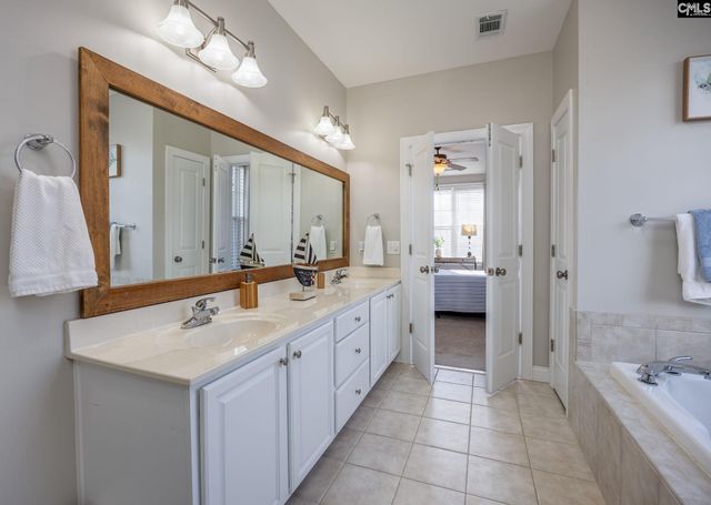 175 Sandlapper Way 11A, Lexington, SC 29072