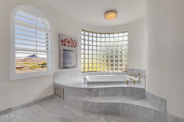 16640 E GREENBRIER Lane, Fountain Hills, AZ 85268