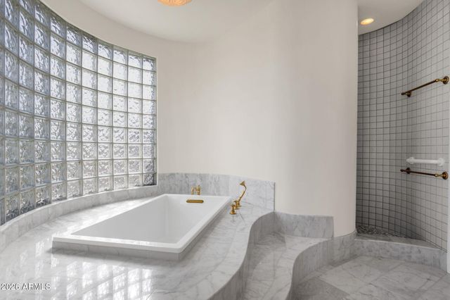 16640 E GREENBRIER Lane, Fountain Hills, AZ 85268