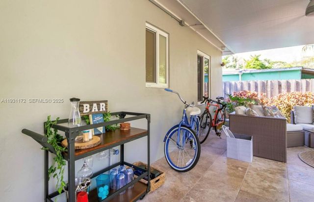 1243 NW 3rd Ave, Fort Lauderdale, FL 33311