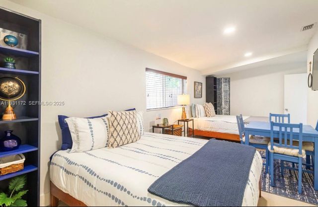 1243 NW 3rd Ave, Fort Lauderdale, FL 33311