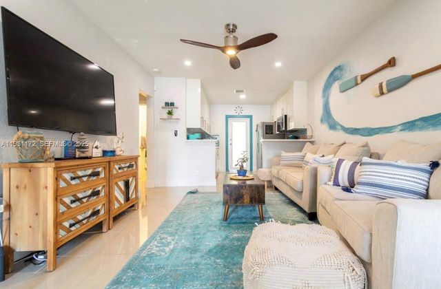 1243 NW 3rd Ave, Fort Lauderdale, FL 33311