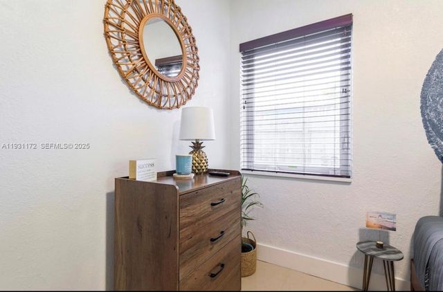 1243 NW 3rd Ave, Fort Lauderdale, FL 33311