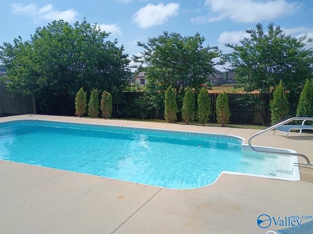 2655 Ashtynn Place SW, Huntsville, AL 35803