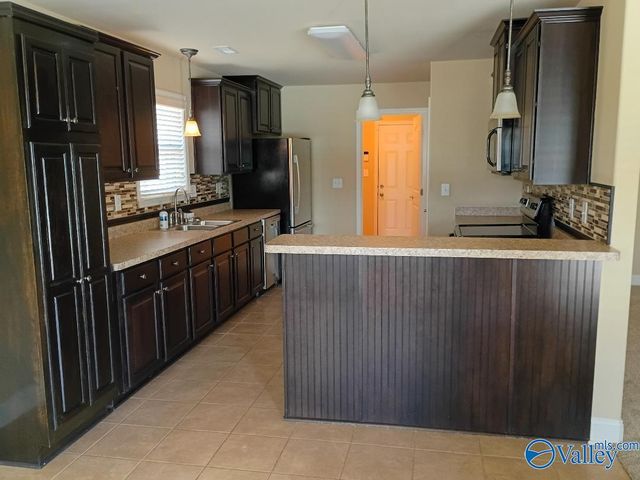 2655 Ashtynn Place SW, Huntsville, AL 35803