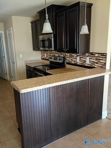 2655 Ashtynn Place SW, Huntsville, AL 35803