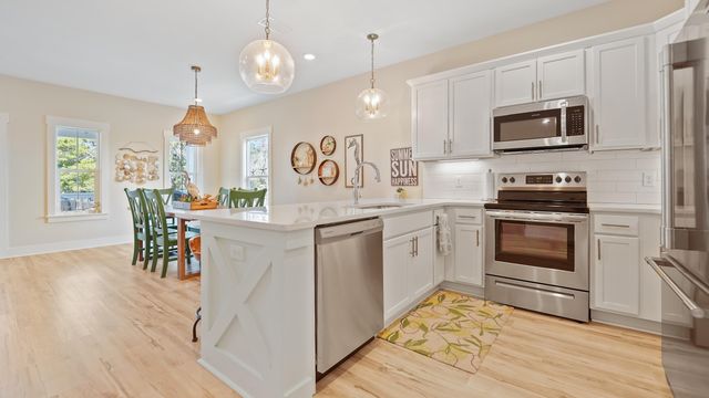 22962 Ann Miller Road, Panama City Beach, FL 32413