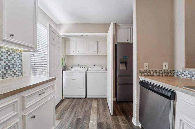 163 N Binnacle Court B, Willis, TX 77318