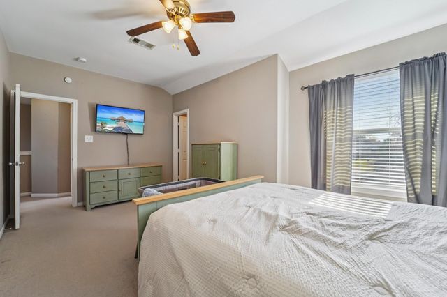 163 N Binnacle Court B, Willis, TX 77318