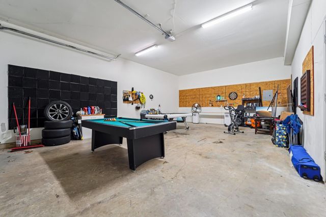 163 N Binnacle Court B, Willis, TX 77318