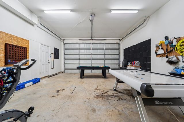 163 N Binnacle Court B, Willis, TX 77318