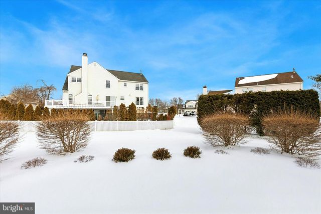 209 DRAKE LN, North Wales, PA 19454