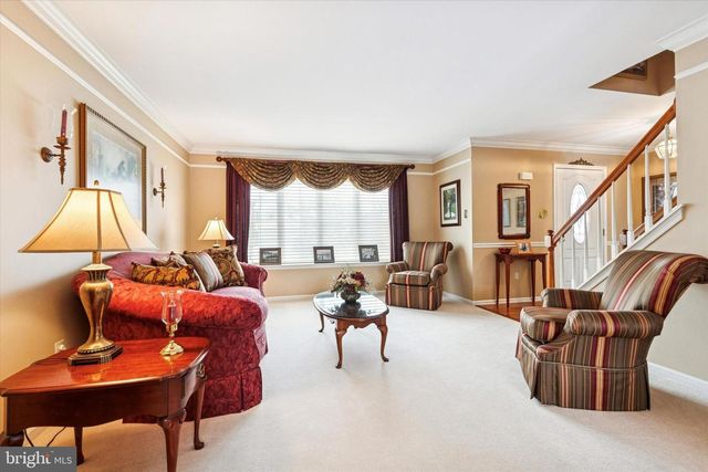 209 DRAKE LN, North Wales, PA 19454