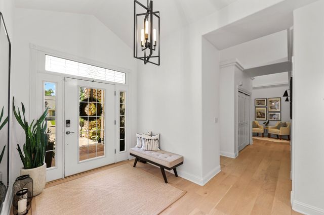 2154 Harvard Way, Redding, CA 96003