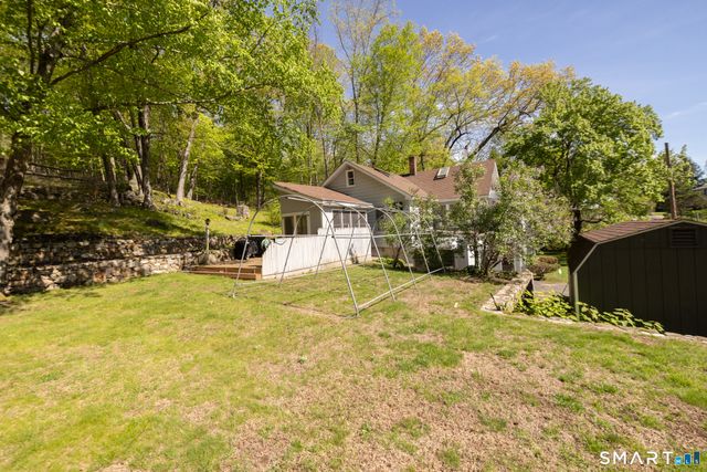 41 Chester Avenue, Waterbury, CT 06704