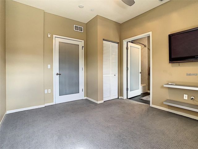 1 S EOLA DRIVE 11, Orlando, FL 32801