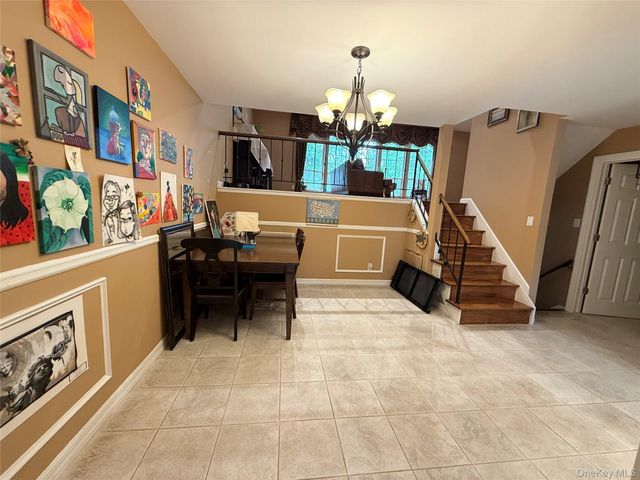 21 Manors Drive, Jericho, NY 11753